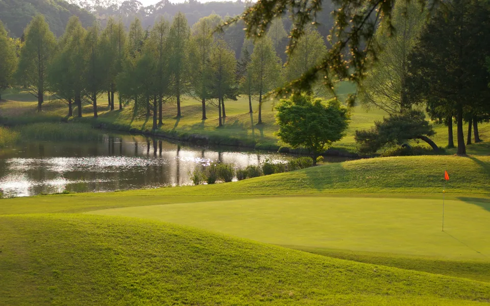 Murasakizuka Golf Club, Katsuragi course, 6th hole