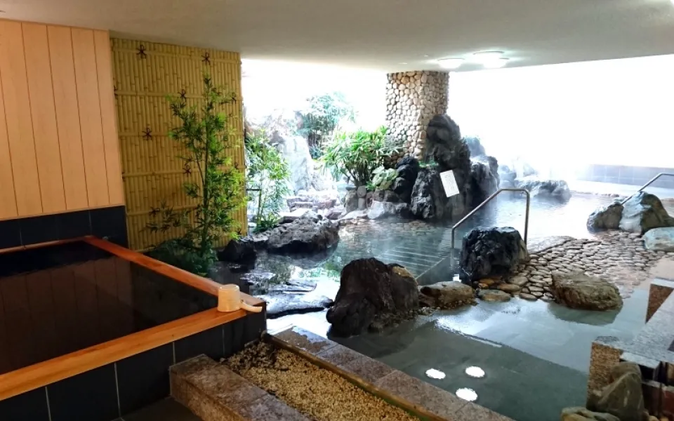 Murasakizuka Golf Club, onsen