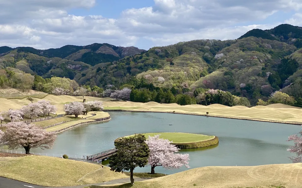 A view of Shin-Seizansou Country Club golf course in Japan