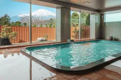 Fuji Kagosaka 36 Golf Club bath